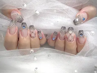 ネイル I-nailロング /ワンホン/キラキラのネイルデザイン