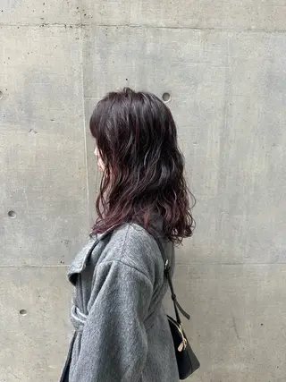 セミロング パーマ BEAUTRIUM梅田所属・渡邉 真生のヘアスタイル