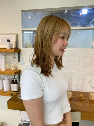 ミディアム yumeka🩶ボブ 暖色/透け感カラーのヘアスタイル