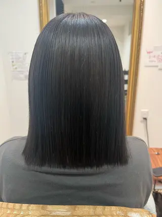 ミディアム カラー 刀根 梓織のヘアスタイル