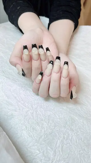 ネイル 🖤スカルプ専門店 新宿・MR🖤のネイルデザイン