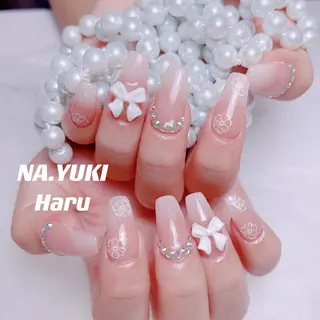 ネイル 🦋 Queenieのネイルデザイン