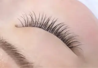 マツエク・マツパ hair &nail  prime works所属・Prime worksのマツエク・マツパデザイン