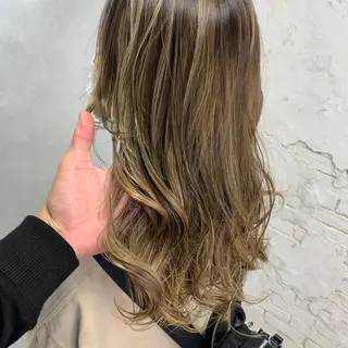 ロング カラー パーマ ヘアアレンジ メンズ キッズ ネイル マツエク・マツパ nameless髪質 改善ブリーチ心斎橋のヘアスタイル