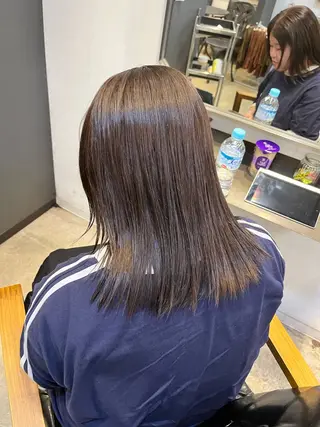 ミディアム 小堀 いぶきのヘアスタイル