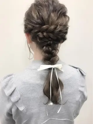 セミロング ロング ヘアアレンジ 沢田 瞳のヘアスタイル