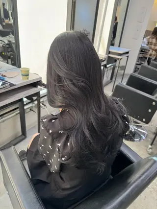 ロング カラー 韓国ヘア🇰🇷 YUKINAのヘアスタイル