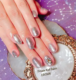ネイル CROWN プライベートサロンのネイルデザイン