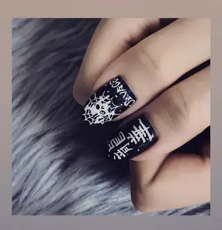 ネイル NOIROUGE所属・NOI ROUGEのネイルデザイン