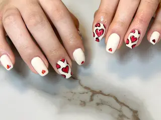 セミロング ネイリスト シンのネイルデザイン