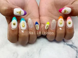 ネイル ネイルリボン 受付スタッフのネイルデザイン