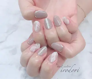 ネイル ﾌｨﾙｲﾝ専門ﾈｲﾙｻﾛﾝ彩 博多駅前店所属・ネイルサロン 彩 irodoriのネイルデザイン