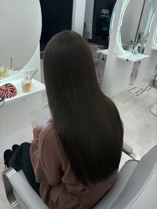 カラー 伊藤 麻琴のヘアスタイル