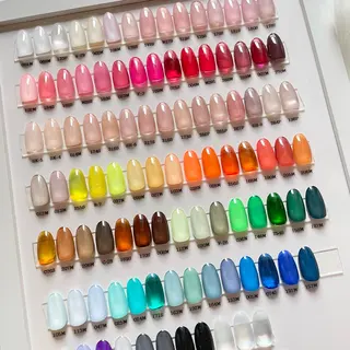 ネイル neige Kouzukiのネイルデザイン