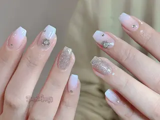 ネイル Dark honey池袋店所属・佐藤 アリアのネイルデザイン