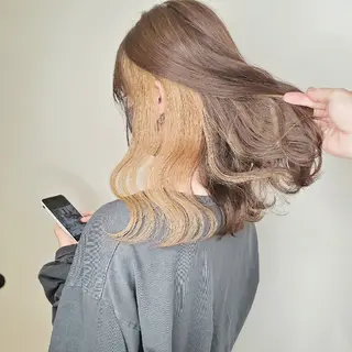 ミディアム カラー レイヤーカット/ ウルフカット/大橋 のヘアスタイル