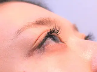 マツエク・マツパ Eyelash ANELA 湘南台店所属・ANELA KIMURAの眉毛・アイブロウイメージ