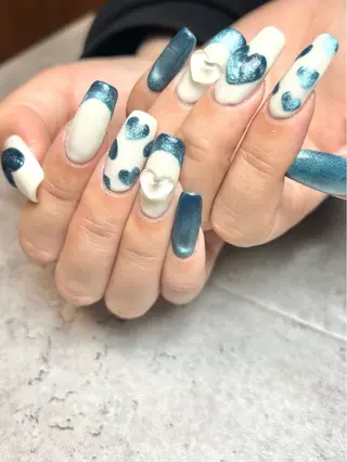 ネイル y.na _nail_のネイルデザイン