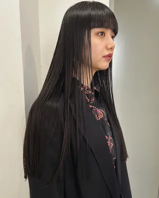 ロング Loom.所属・村上雅人 ナチュラルモードのヘアスタイル