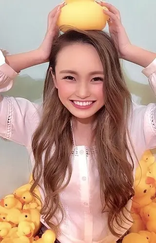 ロング カラー パーマ ヘアアレンジ Device ディバイスのヘアスタイル