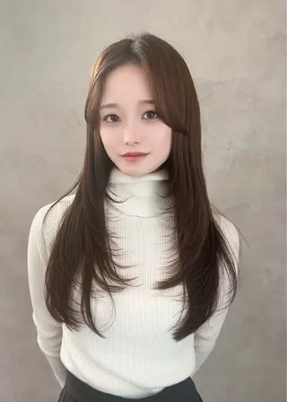 ロング カラー ヘアアレンジ JILL by charme所属・小山/透明感カラー/ レイヤー/中茎涼太のヘアスタイル