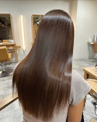 ロング 韓国風レイヤー× くびれヘア艶髪のヘアスタイル