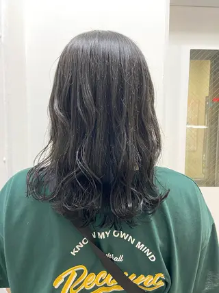 セミロング カラー atelierJD所属・. mioのヘアスタイル