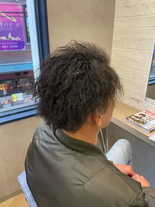 ミディアム パーマ ゴートヘア所属・Goat hair 赤坂 輝志のヘアスタイル