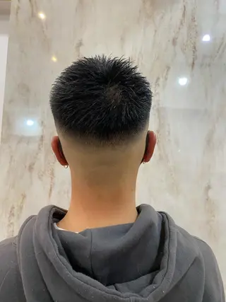 ショート パーマ メンズ 泰成/メンズ特化/ フェード/ツイスパのヘアスタイル