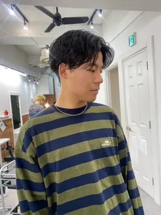 パーマ メンズ レイヤーボブ/ 艶カラー/サナ🌼のヘアスタイル