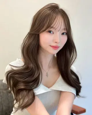 カラー 冬の透明感暗髪❄️ 上野BABY❄️のヘアスタイル