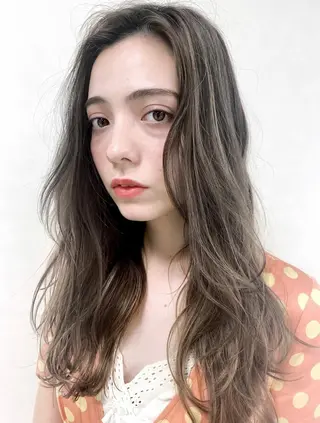 セミロング femeene所属・ichikawa kaitoのヘアスタイル