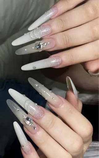 ネイル D-BEAUTY Nailsalonのネイルデザイン