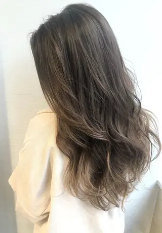 ロング カラー 小川 裕太のヘアスタイル
