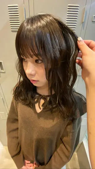 カラー yara reinのヘアスタイル