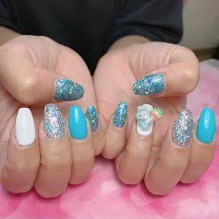 ミディアム hs nail salonのネイルデザイン