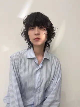 ミディアム heir studio Baretta所属・山本 銀次郎のヘアスタイル