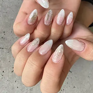 ネイル Ray. ／綺麗目ニュアンスのネイルデザイン