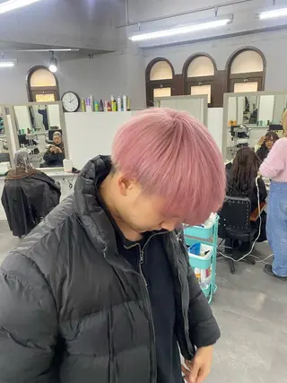 カラー Seleneコウキ ブリーチ/ハイトーンのヘアスタイル