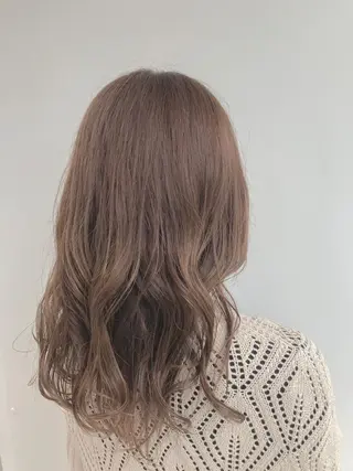 セミロング カラー 神奈川大学最寄り白楽 三本松巧のヘアスタイル