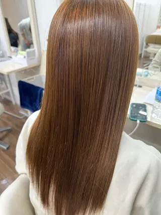 ロング GLOSS 心斎橋 山上のヘアスタイル