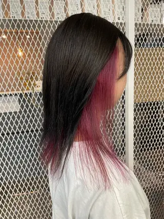 カラー 手塚 由佳のヘアスタイル