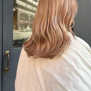 セミロング カラー ROCCOeast Rukaのヘアスタイル