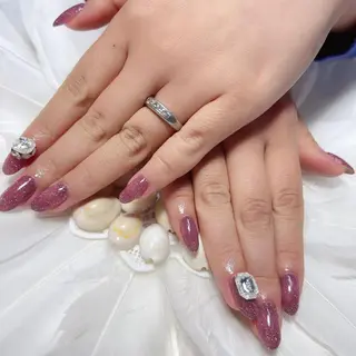 ミディアム めぐみのネイルサロン 惠のネイルデザイン