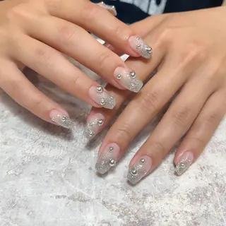 ネイル 黒沢 直子のネイルデザイン