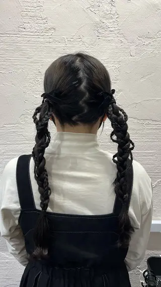 ロング ヘアアレンジ 🎀tokute ナオ🧸のヘアスタイル