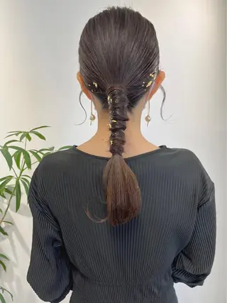 セミロング カラー ヘアアレンジ umu.［韓国ヘア /ダウンパーマ］のヘアスタイル