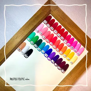 ネイル 廣瀬 真奈美のネイルデザイン