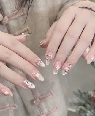 ネイル EMI ANA.CHUOのネイルデザイン