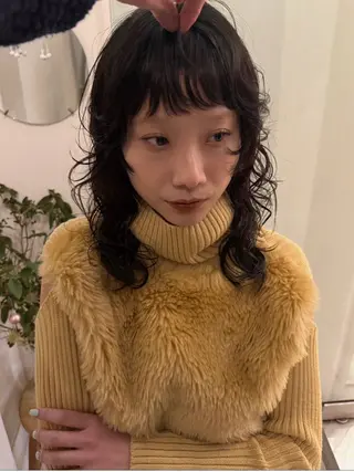 セミロング 佐川 寧音のヘアスタイル